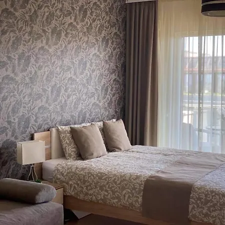 And Apartament *